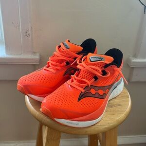 Men’s Saucony Endorphin Speed 4 - Size 10